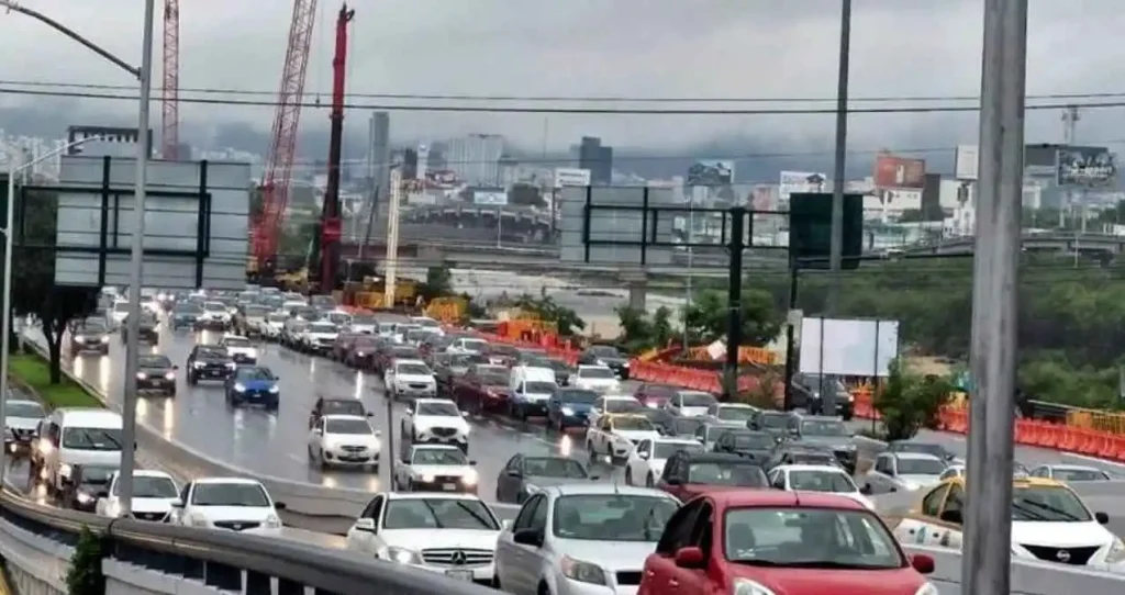 obras de metro, metrorrey, tráfico, monterrey