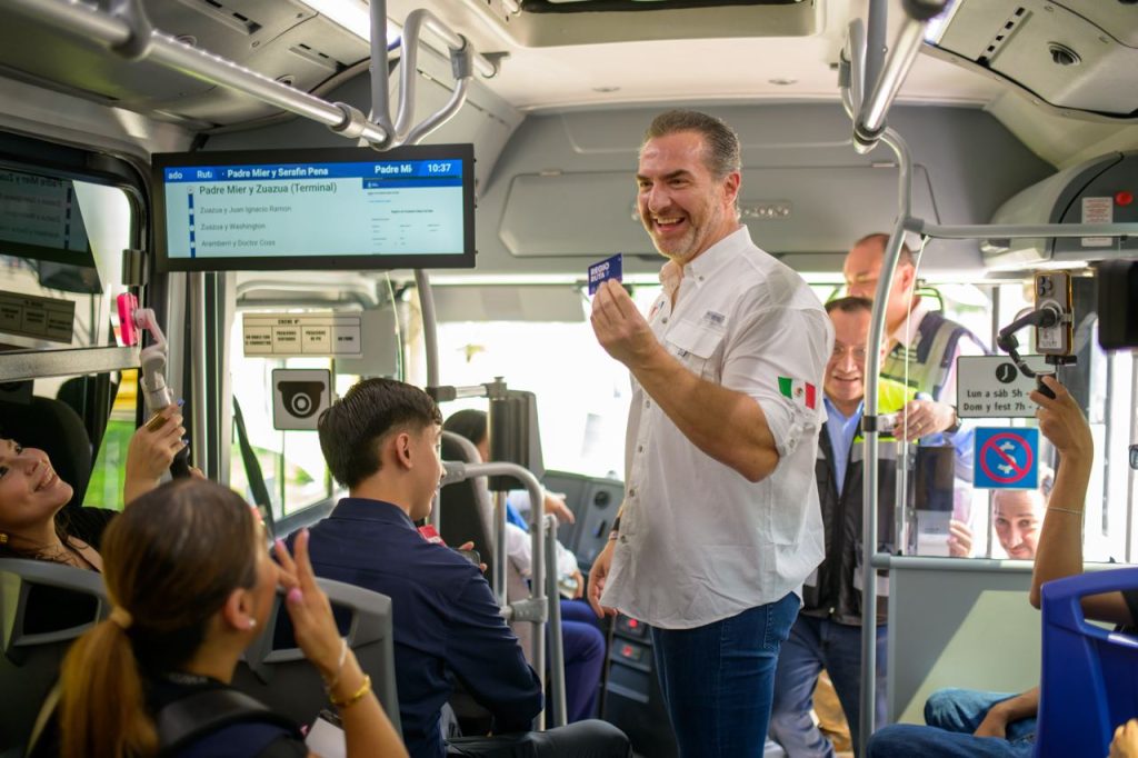 Regio-ruta-mejora-la-movilidad-de-monterrey-como-parte-del-plan-de-movilidad-integra