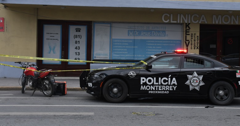 detenidos en motocicleta, robos tipo cristalazo, Policía de Monterrey, estrategia Escudo, narcomenudeo