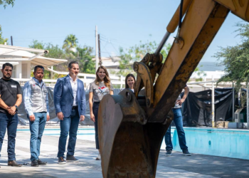 Adrián de la Garza, DIF Monterrey, alberca adaptada, neurodesarrollo, ciudad de la inclusión