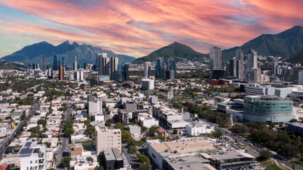 eficiencia urbana en Monterrey de la mano de quantium desarrollos para combatir la expansión desmedida de las periferias