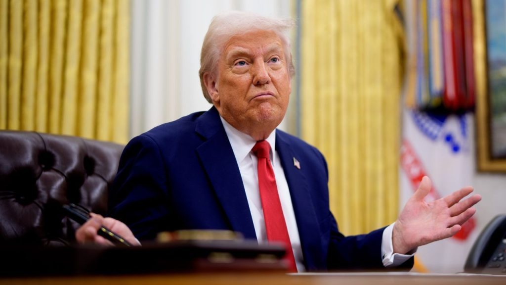 Prueba de ciudadanía: Jueza federal frena medida de Trump