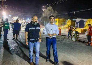 Marcelo Segovia: Monterrey trabaja de noche para eliminar baches en la Av. Los Ángeles 